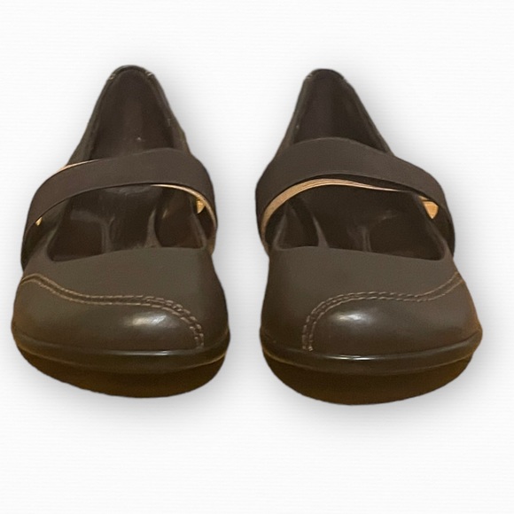 Reba Dark Tobacco Brown Leather Banded Slip On Casual Shoes Size 6.5 - Picture 4 of 7